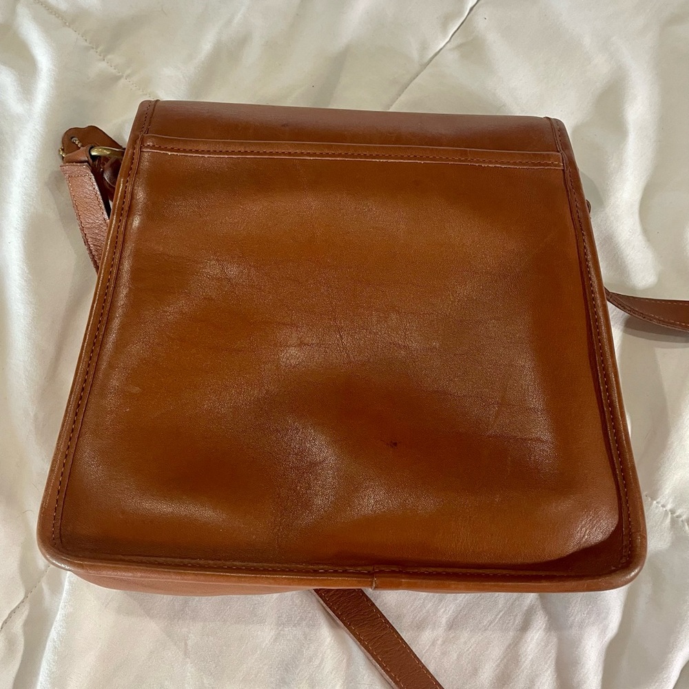Coach Vintage Leather Crossbody - Picture 3 of 11